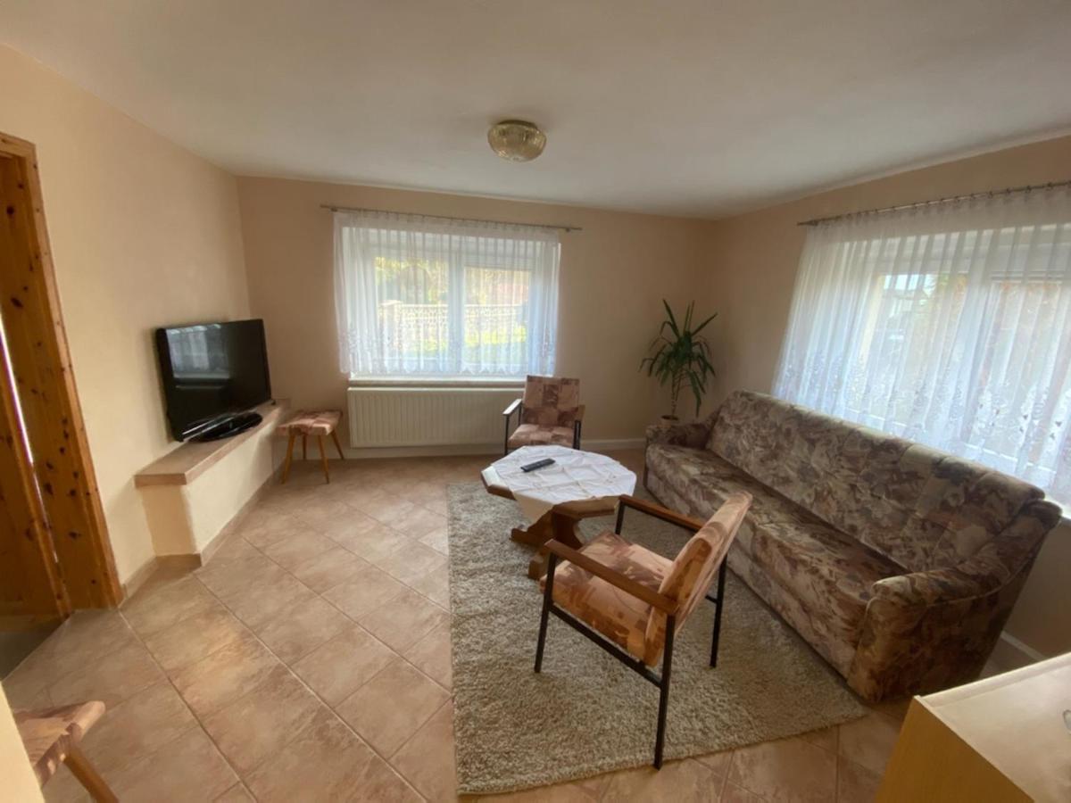 Ferienwohnung Lippmann Grosshartmannsdorf Екстериор снимка